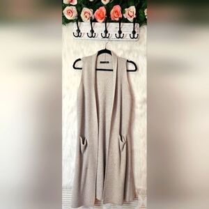 Black Tape_ Knit Longline Sweater Vest